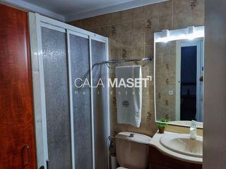 Casa adosada en venta en Barri de Tueda en Sant Feliu de Guíxols