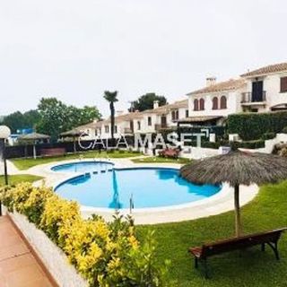 Casa adosada en venta en Barri de Tueda en Sant Feliu de Guíxols