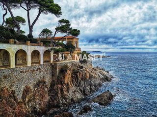 Casa adosada en venta en Barri de Tueda en Sant Feliu de Guíxols
