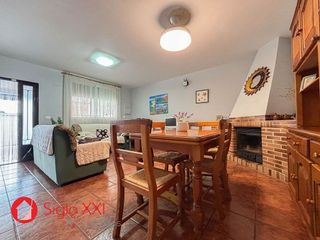 Chalet en venta en Onda