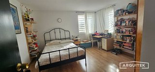Chalet en venta en Joc de la Bola - Camps d'Esports - Ciutat Jardí - Montcada en Lleida