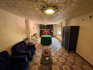 Casa adosada en venta en Petrer