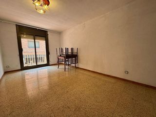 Piso en venta en Centre - Cordelles en Cerdanyola del Vallès