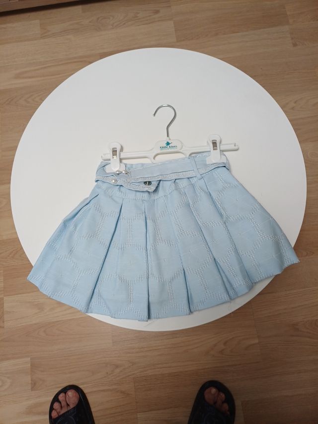 Falda niña celeste, talla 4