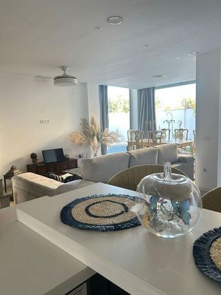 Casa pareada en venta en Palomares del Río