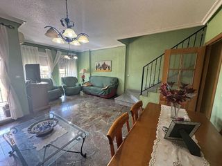 Casa adosada en venta en Almoradí