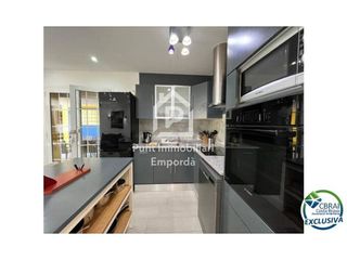 Casa en venta en Empuriabrava en Castelló d´Empúries