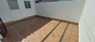 Casa adosada en venta en Salteras