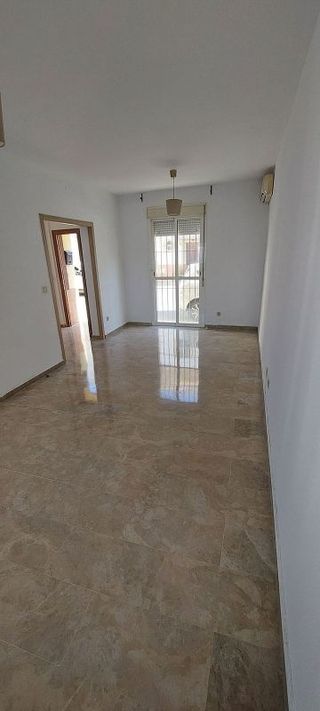 Casa adosada en venta en Salteras