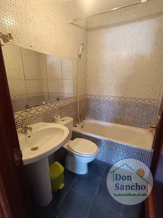 Casa adosada en venta en Cigales