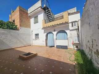 Casa adosada en venta en Salteras