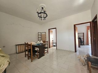Casa adosada en venta en Salteras