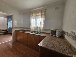 Casa adosada en venta en Salteras