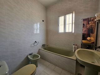 Casa adosada en venta en Salteras