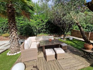 Chalet en venta en Vallirana