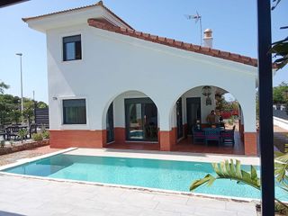 Chalet en venta en Costa Esuri en Ayamonte