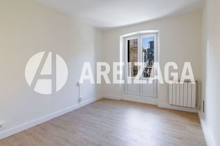 Piso en venta en Gros en San Sebastián-Donostia