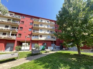 Piso en venta en Buztintxuri en Pamplona