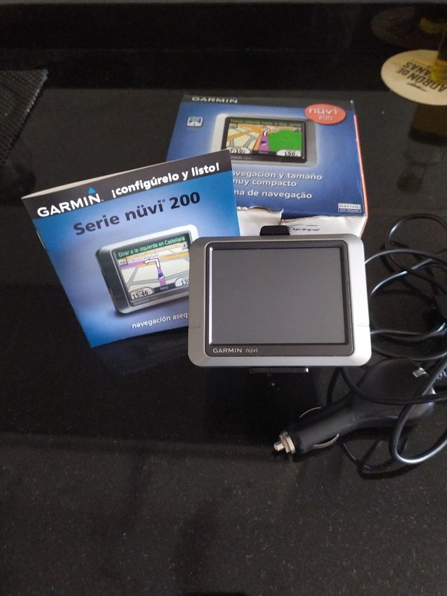 GPS Garmin nüvi 200 - Navegador
