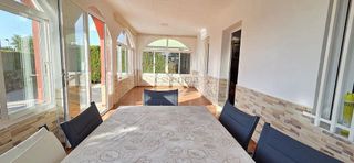 Chalet en venta en Oliva Playa en Oliva