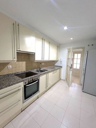 Piso en venta en Nueva Andalucía centro en Marbella