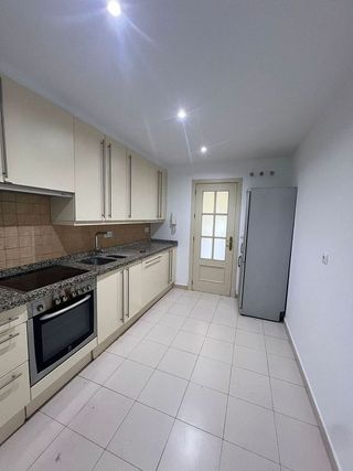 Piso en venta en Nueva Andalucía centro en Marbella