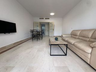 Piso en venta en Nueva Andalucía centro en Marbella