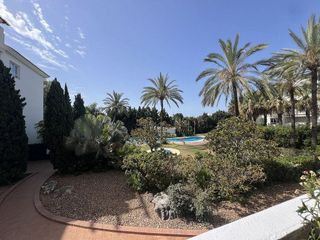 Piso en venta en Nueva Andalucía centro en Marbella