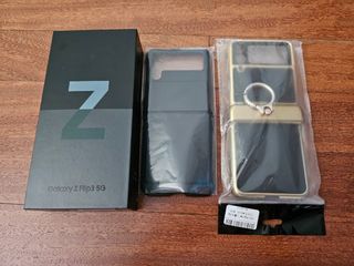 Samsung Galaxy Z Flip3 5G - 128 GB