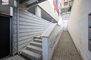 Piso en venta en Bola de Oro - Serrallo en Granada