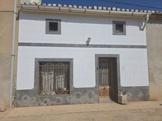 Casa adosada en venta en El Castellar-L´Oliveral en Valencia