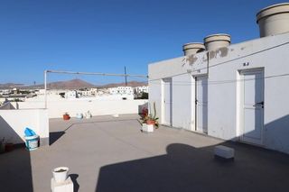 Piso en venta en Centro - La Vega Alta en Arrecife
