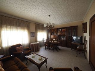 Chalet en venta en Tomelloso