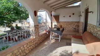 Chalet en venta en Yecla