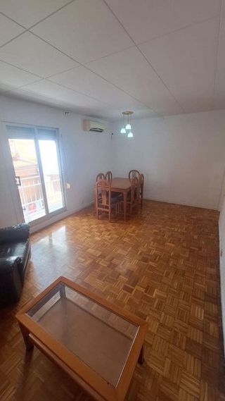 Piso en venta en Artigas - Llefià en Badalona
