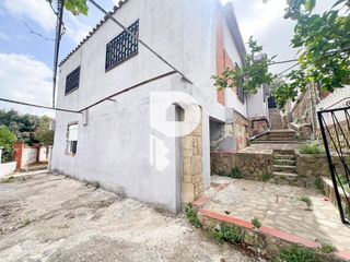 Chalet en venta en Sant Vicenç dels Horts
