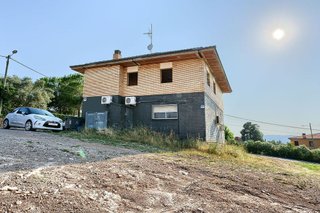 Chalet en venta en Castellnou de Bages