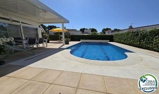 Chalet en venta en Empuriabrava en Castelló d´Empúries