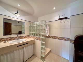 Piso en venta en Flores de Sil - La Placa en Ponferrada