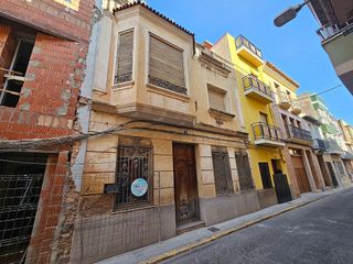Casa adosada en venta en Betxí