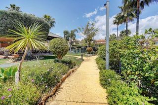 Casa pareada en venta en Calahonda en Mijas