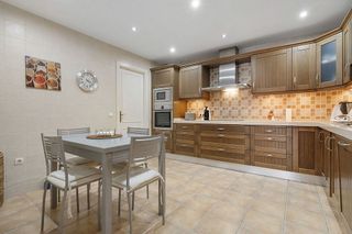 Piso en venta en Nueva Andalucía centro en Marbella