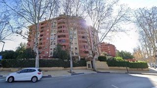 Garaje en venta en Los Jardines de Marbella - La Ermita en Marbella