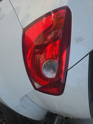 Piloto Seat Ibiza 6J - Izquierdo