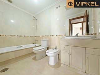 Piso en venta en Zona Ultramar en Ferrol