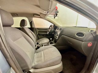 Ford Focus Sedan 2006