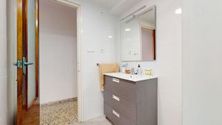 Piso en venta en El Castell en Burjassot