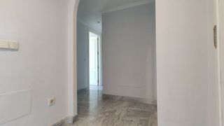 Piso en alquiler en Nueva Andalucía centro en Marbella