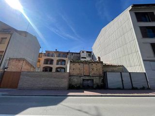 Casa en venta en Santa Clara-Caputxins-Hospital en Vic