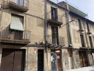 Casa en venta en Santa Clara-Caputxins-Hospital en Vic
